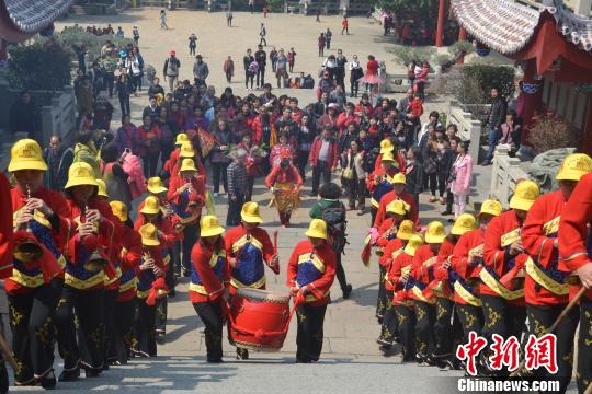 多支臺(tái)灣進(jìn)香團(tuán)齊聚“媽祖故里”湄洲島謁祖進(jìn)香