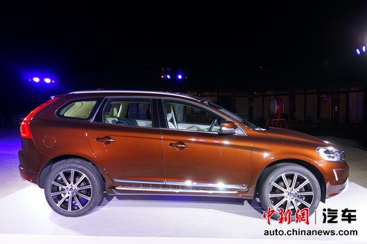 沃爾沃2015款XC60上市 售價(jià)36.69萬(wàn)~53.99萬(wàn)