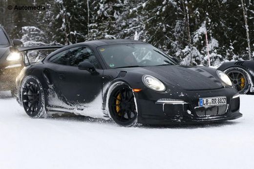 保時(shí)捷911GT3RS諜照曝光將亮相日內(nèi)瓦