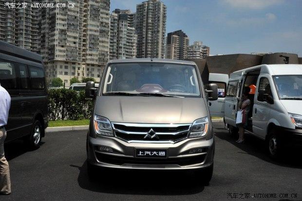 上汽大通上汽商用車(chē)上汽大通V802012款 2.5L定製版