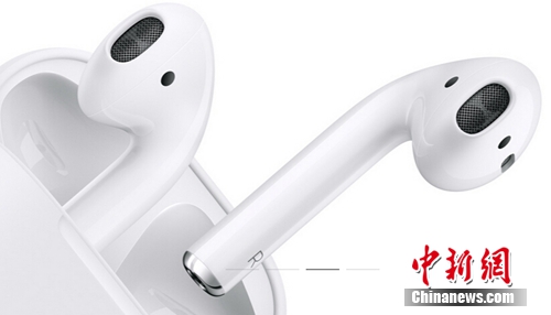 蘋果發(fā)佈了無線耳機AirPods。圖片來源：蘋果官網(wǎng)