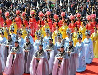 陜西舉行“乙未年清明公祭軒轅黃帝典禮”