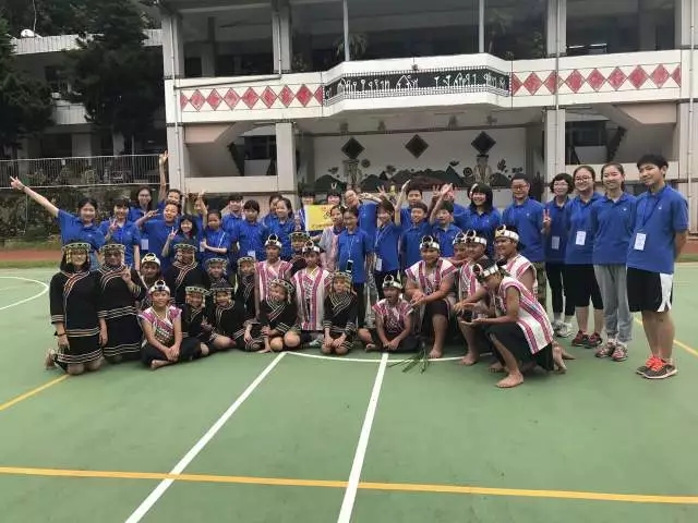 上海長寧區(qū)少年宮合唱團師生代表團赴臺交流