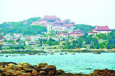 兩岸攝影師攜“長(zhǎng)槍短炮”攬福建海島勝景