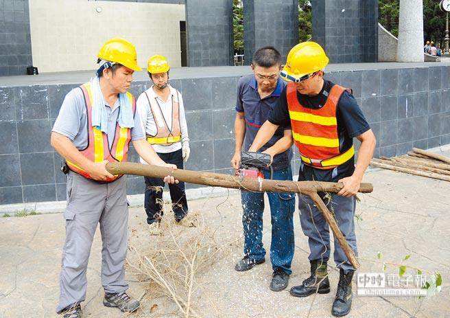 柯文哲團(tuán)隊(duì)爆離職潮 公園處3天20人請(qǐng)辭“逃離柯政”