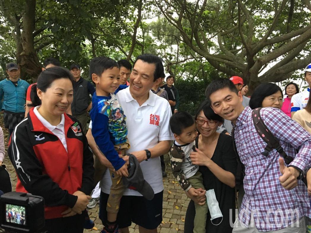 馬英九花蓮過夜遇地震 輕鬆回應(yīng)：睡得比在臺(tái)北好