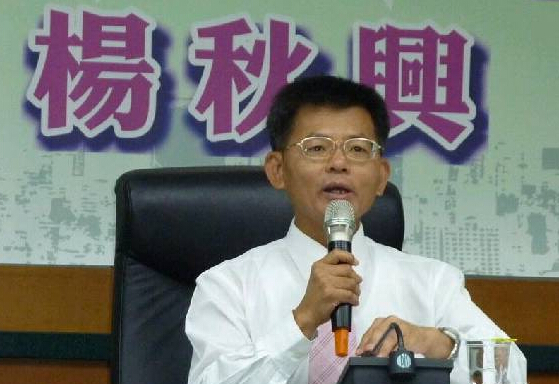 楊秋興支援“中油”總公司南遷 可增加稅收就業(yè)